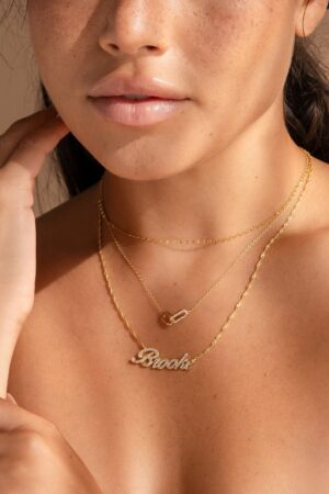 Pave Script Name Necklace Personalized Diamond Twist Chain for Her (NM132F109)