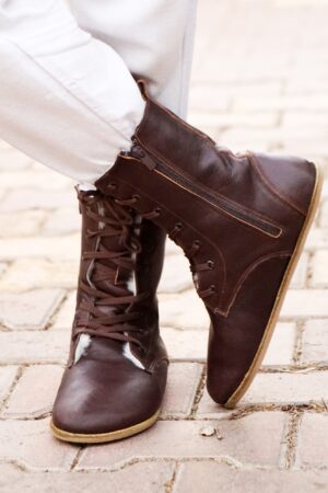 Handmade Shearling Boots Embrace Comfort and Style with Zero Drop and Natural Leather