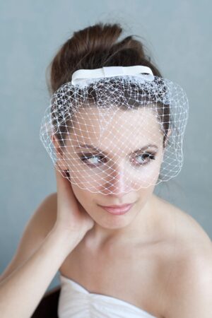 Black Birdcage Veil with Bow A Timeless Bridal Accessory