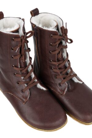 Handmade Shearling Boots Embrace Comfort and Style with Zero Drop and Natural Leather