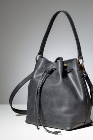 Captivating Black Bucket Bag A Versatile Accessory for Women