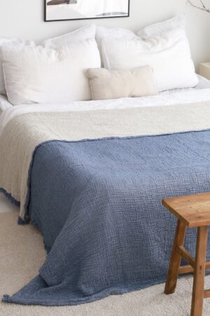 Breezy Summer Bedspread Snuggle in Organic Cotton Comfort for a Restful Night's Sleep