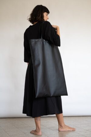 Captivating Black Vegan Leather Bag Ethical Style Meets Timeless Elegance