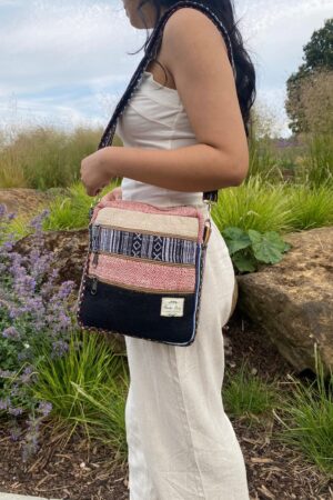 Boho Hemp Mini Bag Eco-Friendly Crossbody Purse for Festivals and Everyday Style