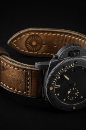 MH02 VIPER The Epitome of Comfort and Style - Handcrafted Triple-Fold Leather Watch Strap