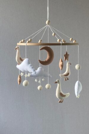 Enchanted Woodland Baby Geese Mobile A Serene and Realistic Nursery Haven