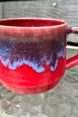 Mesmerizing Crimson and Azure Ceramic Mug A Symphony of Hues