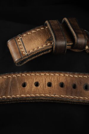 MH02 VIPER The Epitome of Comfort and Style - Handcrafted Triple-Fold Leather Watch Strap