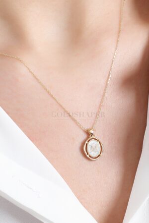 Exquisite 14K Gold Letter Necklace Personalize Your Style with Initial Charm