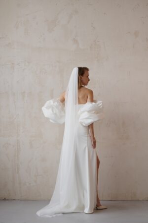 Enchanting Bridal Veil Elevate Your Wedding Day with Grace and Elegance