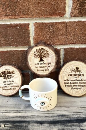 Exquisite Ceramic Mug with Custom Wood Slice Gift Box A Timeless Treasure for Coffee and Tea Aficionados