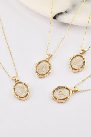 Exquisite 14K Gold Letter Necklace Personalize Your Style with Initial Charm