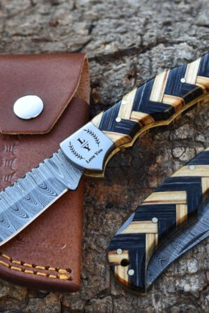 Handmade Damascus Pocket Knife A Timeless Gift for Special Occasions