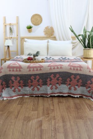 King-Size Jacquard Gauze Cotton Bedspread Elevate Your Bedroom with Boho Elegance