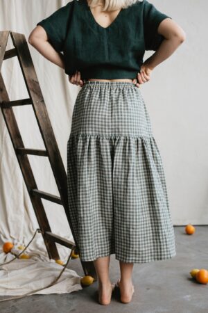 VAKARE Elegant Long Linen Skirt in Green Gingham for Women