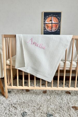 Personalized Muslin Waffle Blanket Embroidered Name for Baby Girl, Perfect for Baby Showers and Newborns