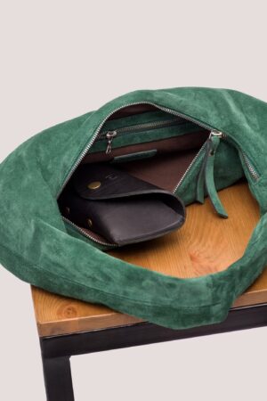 Luxurious Green Suede Hobo Bag A Timeless Accessory for the Modern Woman