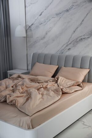 Indulge in Tranquil Slumber Beige Sateen Duvet Cover, 100% Cotton Luxury for a Restful Night