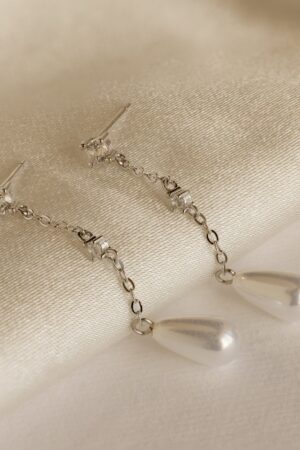 Caitlyn Minimalist Diamond Pearl Chain Earrings Shimmering Elegance for Every Occasion