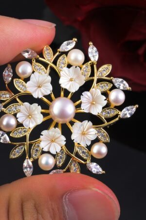 Exquisite Mother's Day Gift Natural Shell Cherry Blossom Brooch for Women