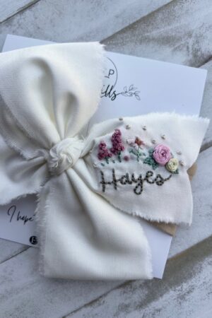 Hand Embroidered Name Bow A Personalized Touch for Special Occasions