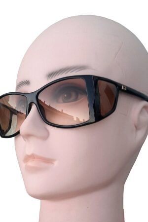 Gucci GG 2466/S Sunglasses Vintage 90s Rarity with Side Shields and Brown Gradient Lenses