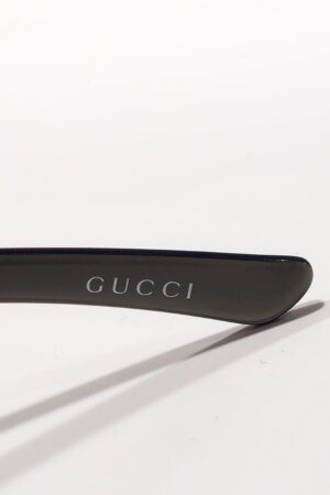 Vintage Gucci 2711 Y2K Wrap Shield Sunglasses Iconic 90s Style