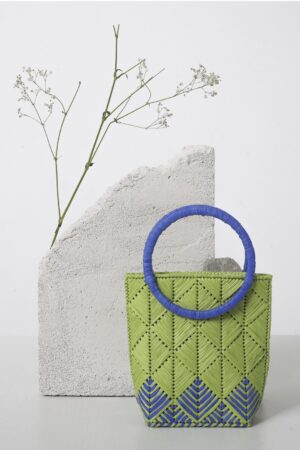 Ninlil Woven Raffia Ring Handle Handbag - Cream and Olive Elegance for Every Occasion