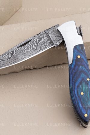 Personalized Damascus Steel Pocket Knife A Timeless Gift for Special Occasions