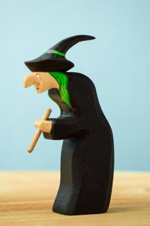 Enchanting Waldorf-Inspired Halloween Toy Handmade Witch and Cauldron Set with Organic Wood and Non-Toxic Paints