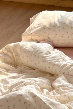 Coquette Pink Floral Duvet Cover and Pillowcases Elevate Your Bedroom with Double Gauze Cotton Comfort