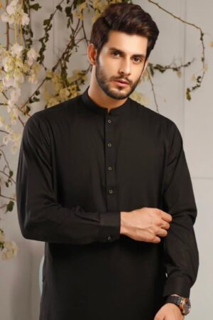 Exquisite Men's Kurta Shalwar Suit Handmade Elegance for Special Occasions