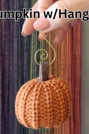 Cozy Autumn Vibes Set of 5 Knit Pumpkins for Hygge Decor and Fall Festivities