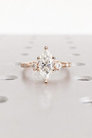 Exquisite Marquise Moissanite Engagement Ring A Timeless Symbol of Love