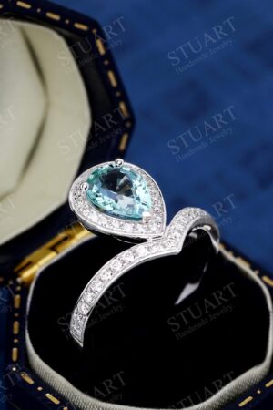 1.35CT Pear Cut Aquamarine Engagement Ring A Shimmering Symbol of Love