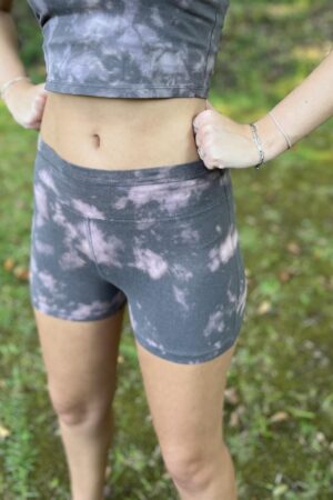 Hemp Tie-Dye Yoga Shorts Sustainable Comfort for Active Lifestyles