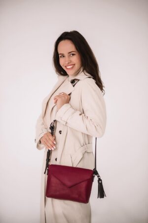 Chic and Versatile Bordo Leather Crossbody Bag with Hanging Toiletry Pouch