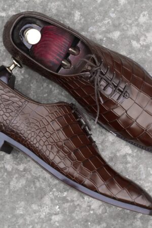 Luxury Alligator Leather Whole Cut Lace-Up Shoes | Handmade Men's Dress Shoes