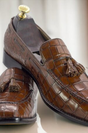 Handmade Brown Alligator Texture Leather Loafers - Exotic Slip-Ons for Men